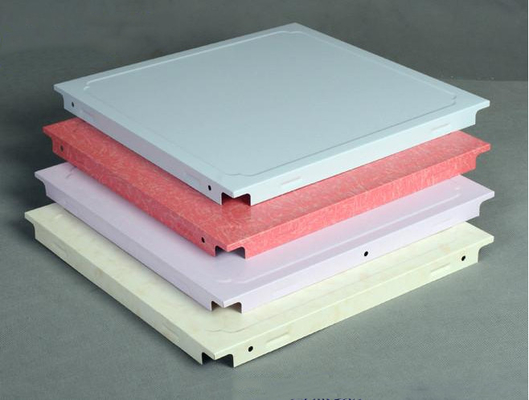 Tuiles en aluminium colorées de plafond/panneaux de plafond en aluminium polonais d'extérieur